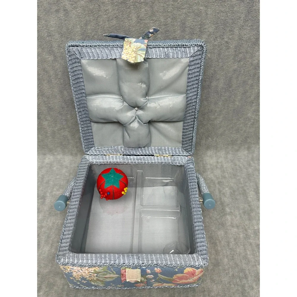 Vintage‎ Floral Sewing Basket Blue Pink Rose Craft Organizer with Tray Handle